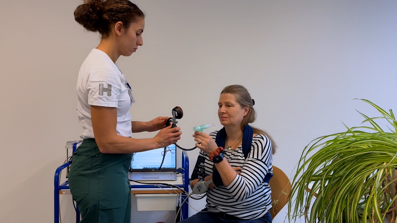 Software for Analysis of Heart Rate and Blood Pressure Time-series Data from the Valsalva Maneuver