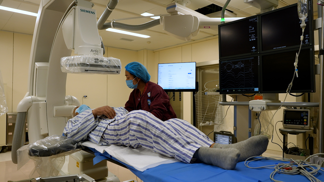 Catheter-based Endovascular Angioplasty for Fibrosing Mediastinitis-associated Pulmonary Vein Stenosis