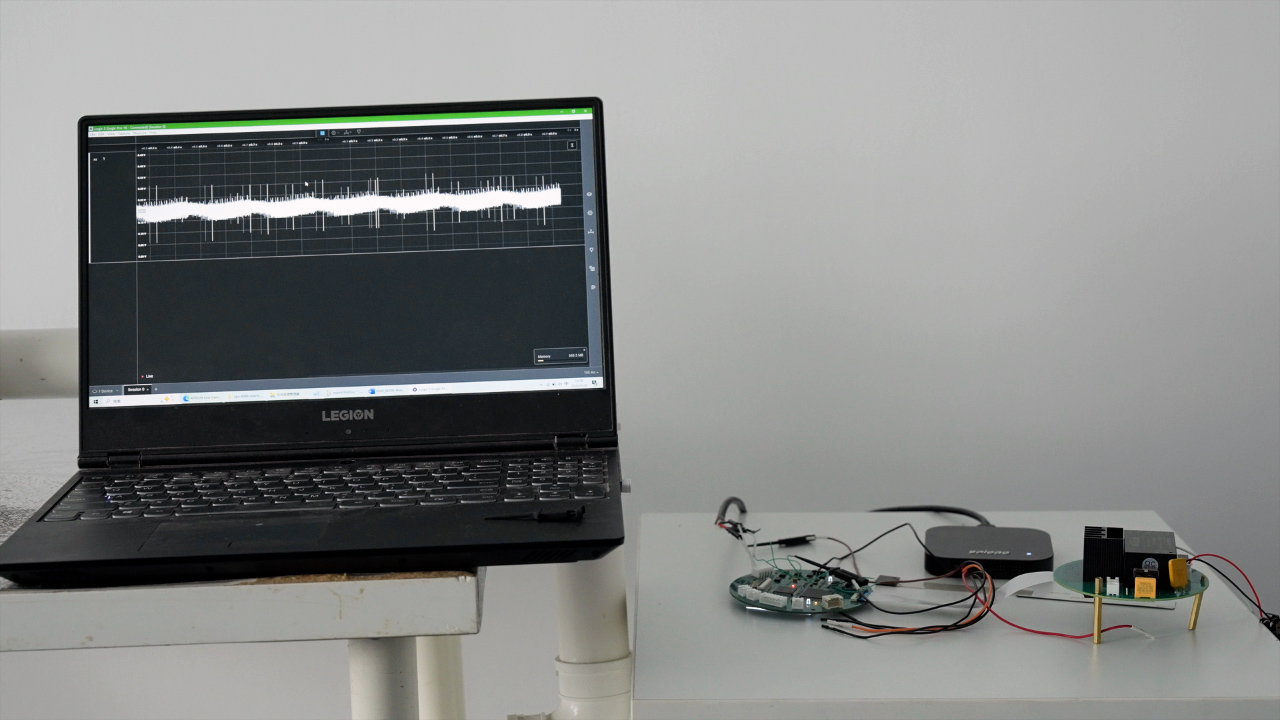 High-precision Electromagnetic Flowmeter with Empty Pipe Detection via Complex Programmable Logic Device-based Waveform Recognition