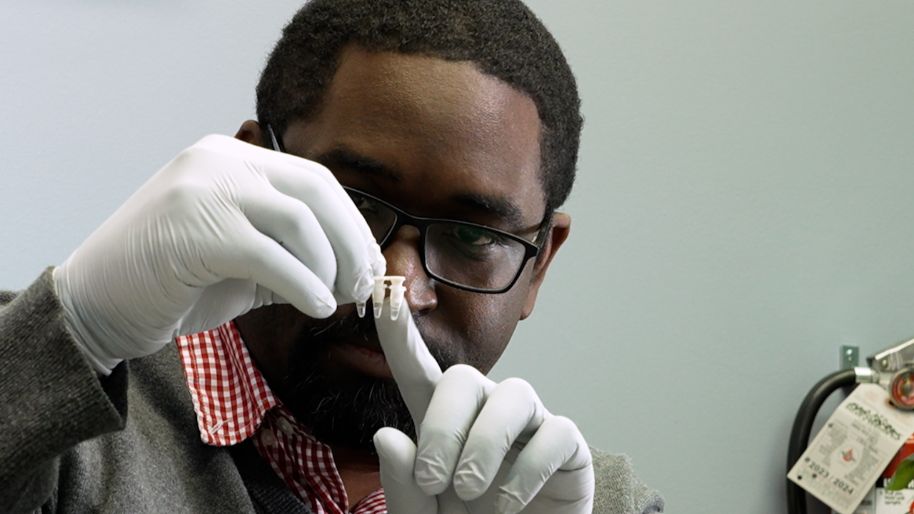 Microbial DNA Analysis in the Field Using a Biological Extraction Field Kit and a Field qPCR Unit